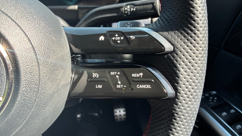 Mercedes-Benz GLA 220d 4Matic AMG Line Executive 5dr Auto Diesel Hatchback